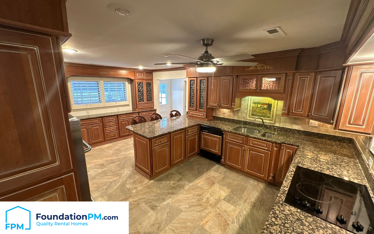 7939 Dovie Ln #1 - Photo 4 of 27