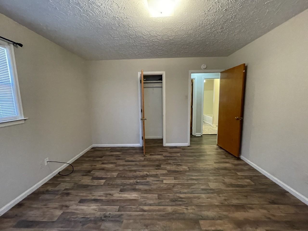 41 Salem Rd #B - Photo 5 of 6