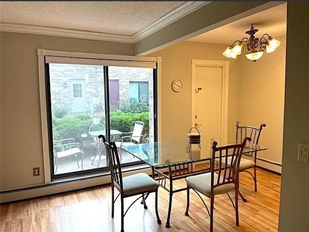 4560 Cedar Lake Rd S #3 - Photo 3 of 7