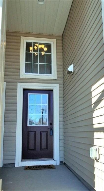 11898 Emery Village Dr N - Photo 2 of 20