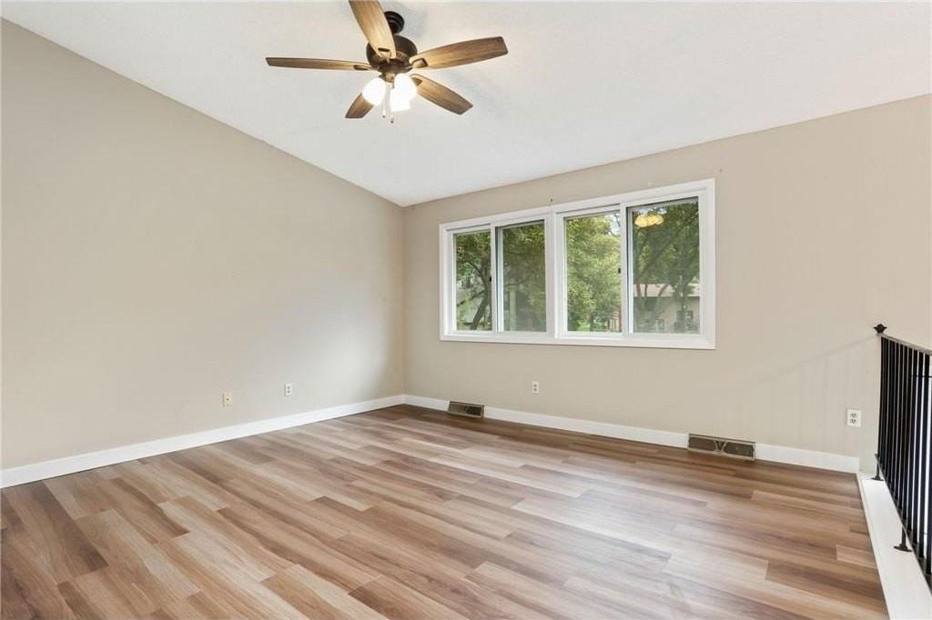 8616 Windward Cir - Photo 2 of 25