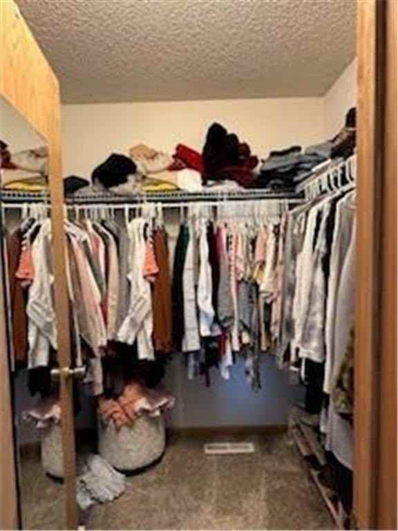 12117 Yancy St Ne #C - Photo 5 of 26