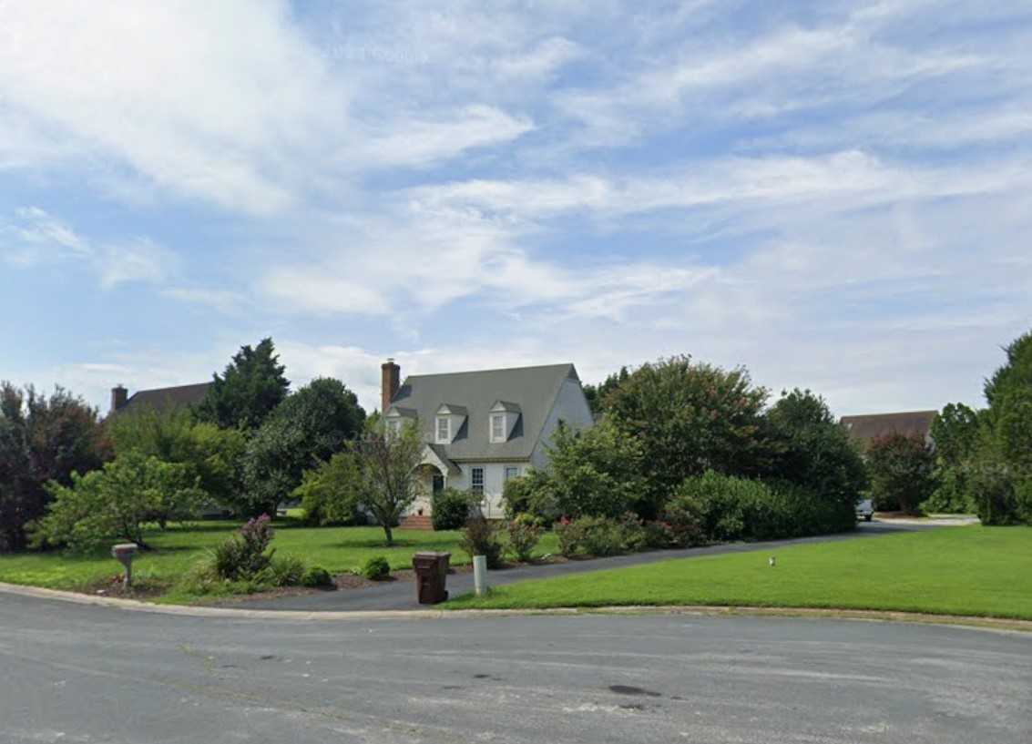 6050 Gloucester Ct #1 - Photo 3 of 3