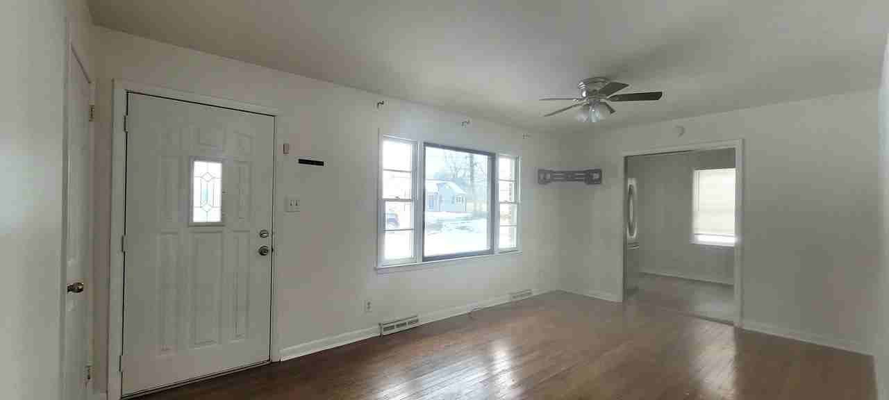 1907 Apex Pl #1 - Photo 5 of 19