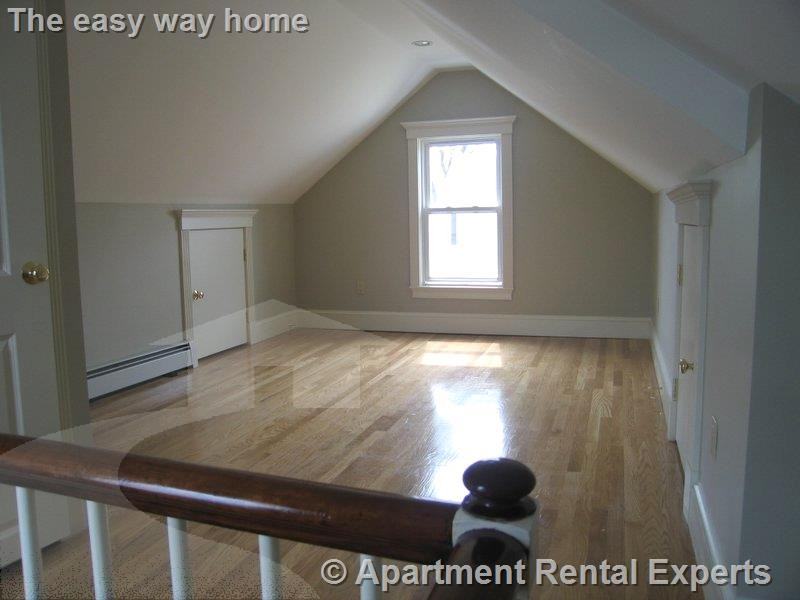 117 Columbia St #2 - Photo 7 of 13