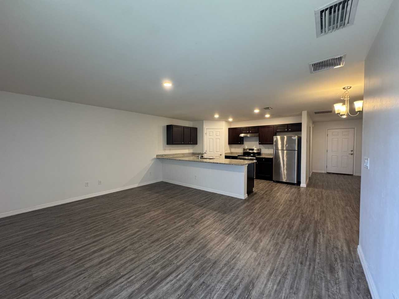 26433 Sandhill Blvd #1 - Photo 2 of 13