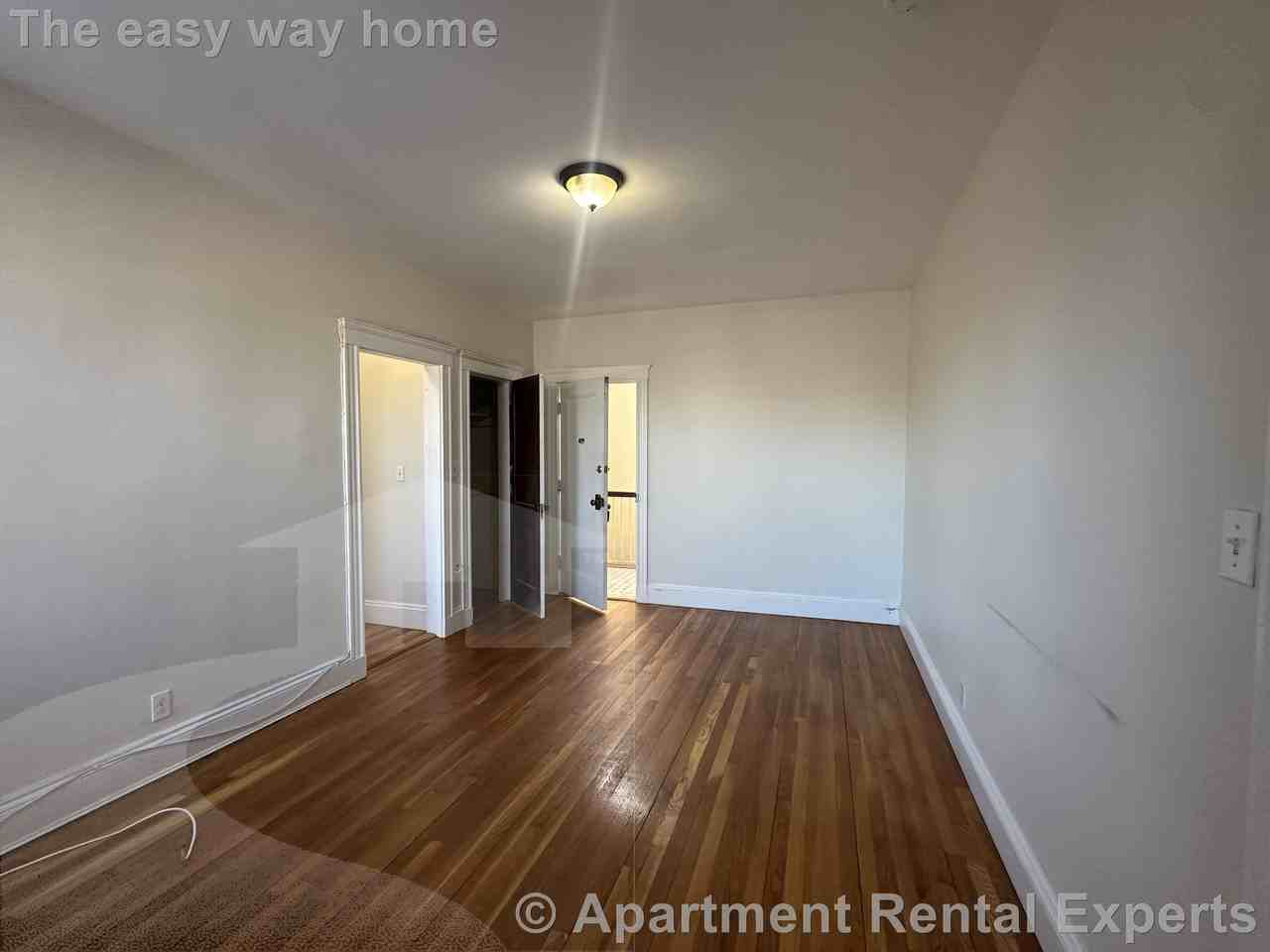 30 Langdon St #16 - Photo 4 of 13