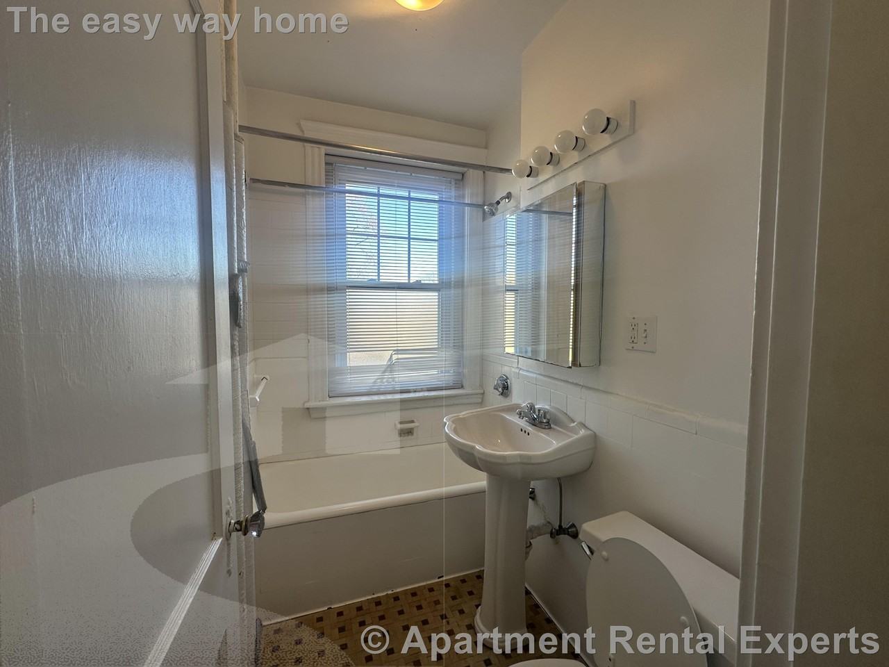 30 Langdon St #16 - Photo 7 of 13