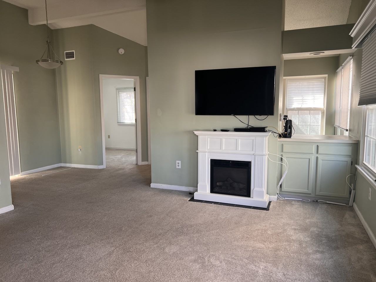 117 Whitehaven Ct #1 - Photo 3 of 12