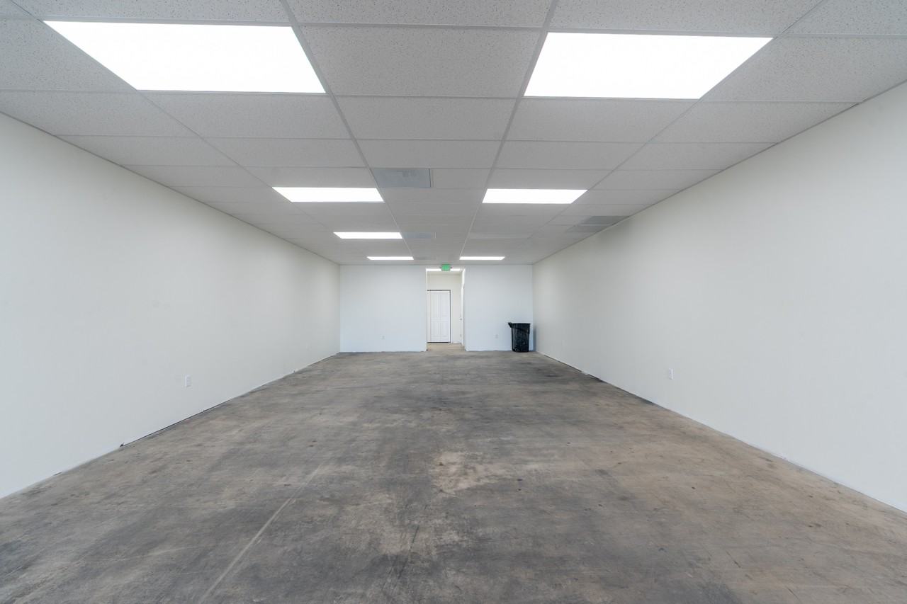 1838 E Joppa Rd #1 - Photo 4 of 23