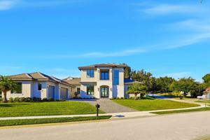 featured image of 705 Largovista Dr #1