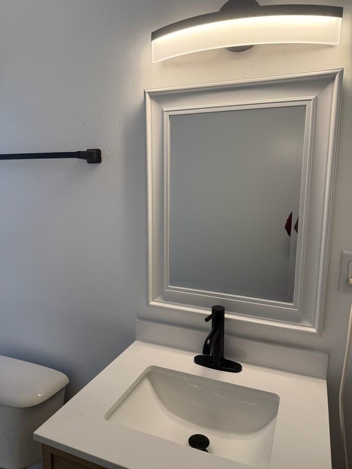 62 Birchwood Ln #62C - Photo 3 of 8