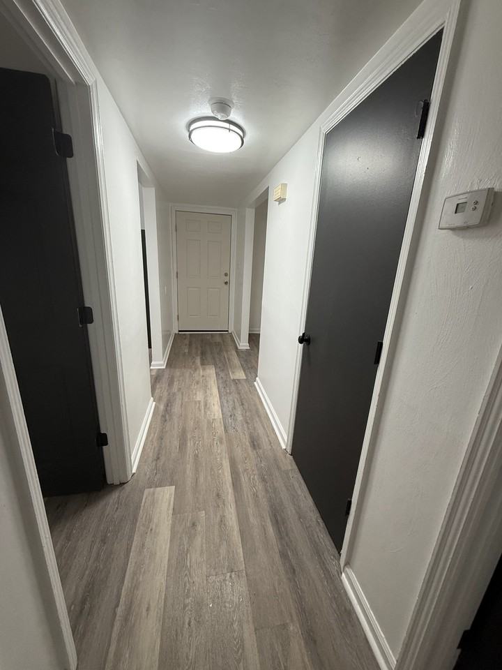 62 Birchwood Ln #62C - Photo 7 of 8