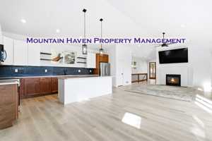 featured image of 191 Diamond Dr #1