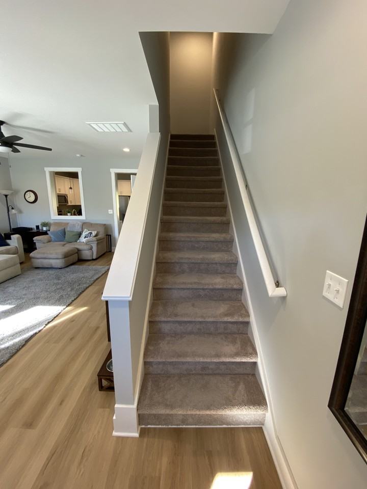 140 Sunburst Villa Dr #1 - Photo 2 of 10