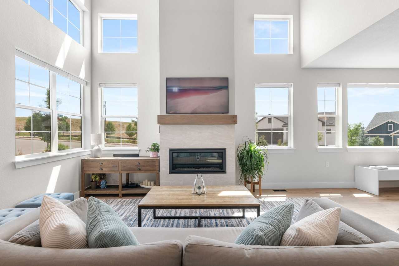 6625 S Lee St #1 - Photo 5 of 48