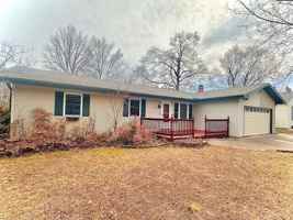 featured image of 622 Eiserman Ave #1