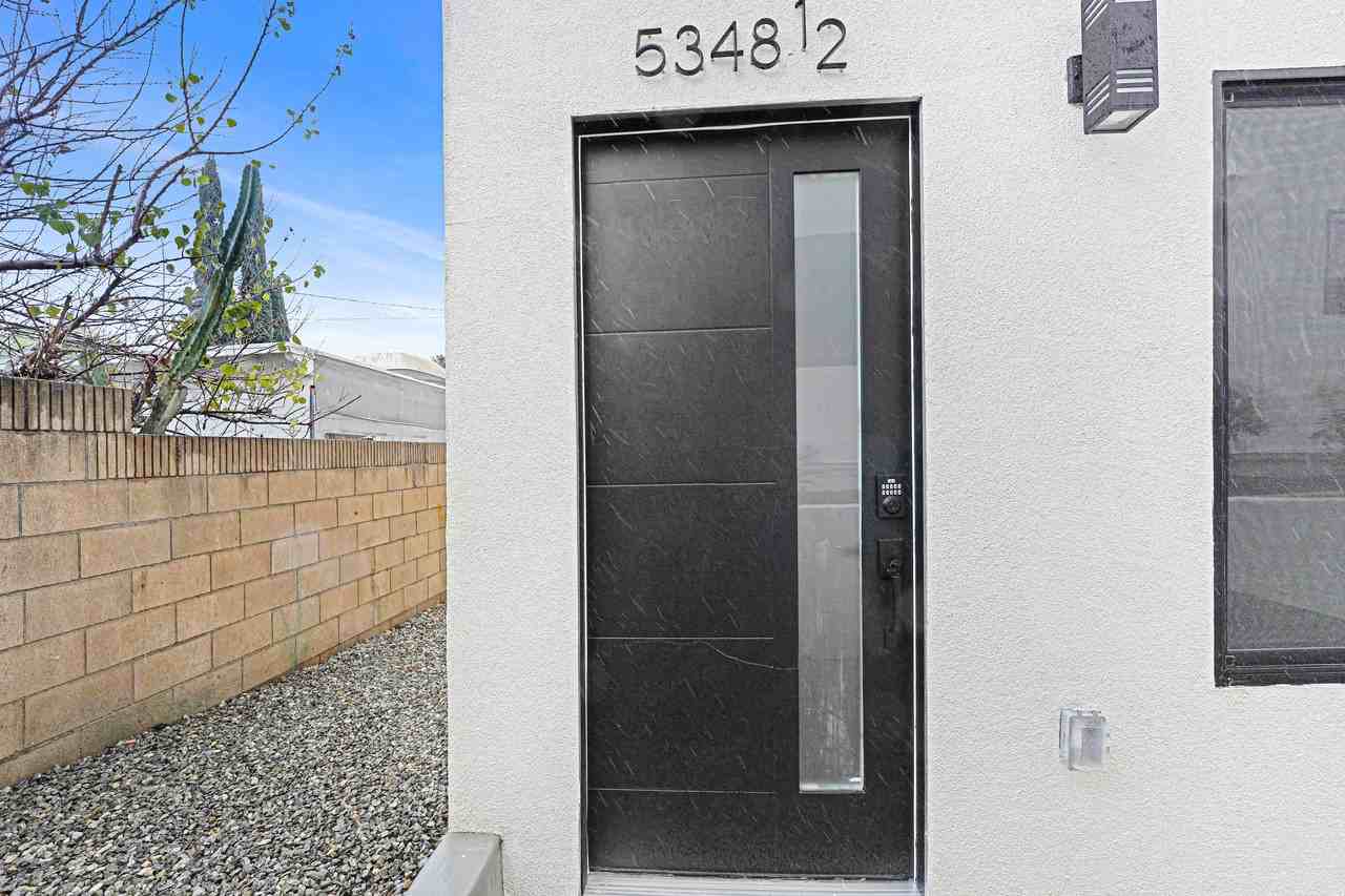 5348 1/2 Oakland St #5348-1-2 - Photo 3 of 37