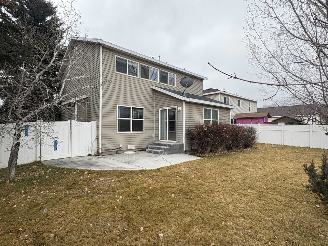 1884 Sunset Rd #1 - Photo 2 of 17