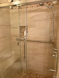 28600 Grandview Dr #1 - Photo 3 of 14