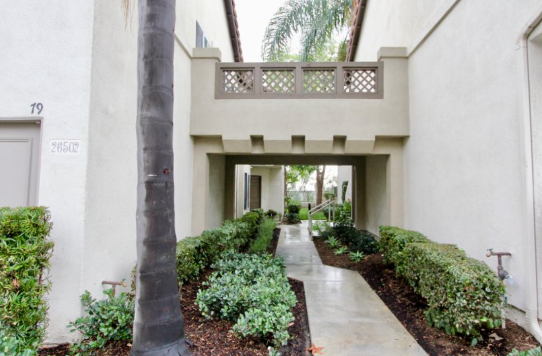 26504 Verdugo #26504 - Photo 2 of 20