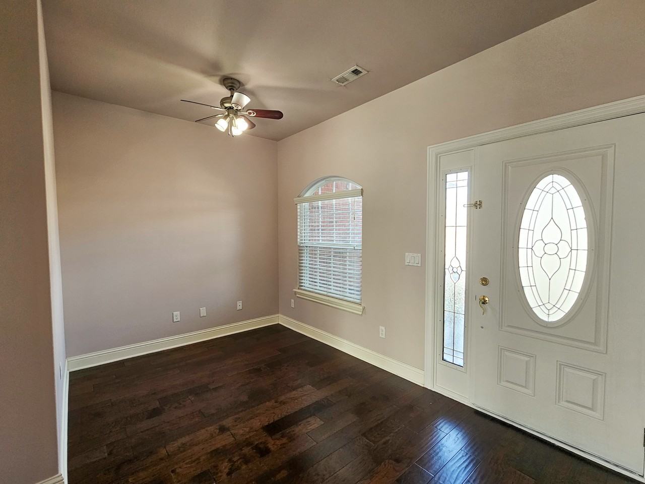 2203 Sw Tupelo Ave #1 - Photo 3 of 27
