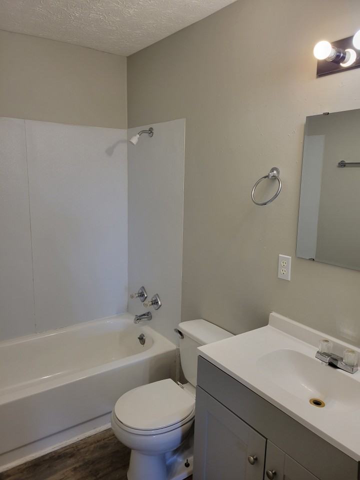 117 Spring Circle Rd #5 - Photo 6 of 8