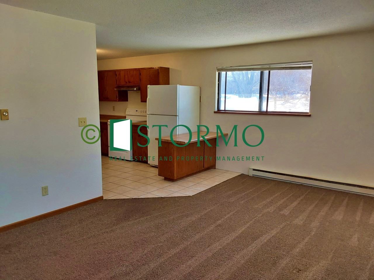 525 14th St S #4 - Photo 2 of 7