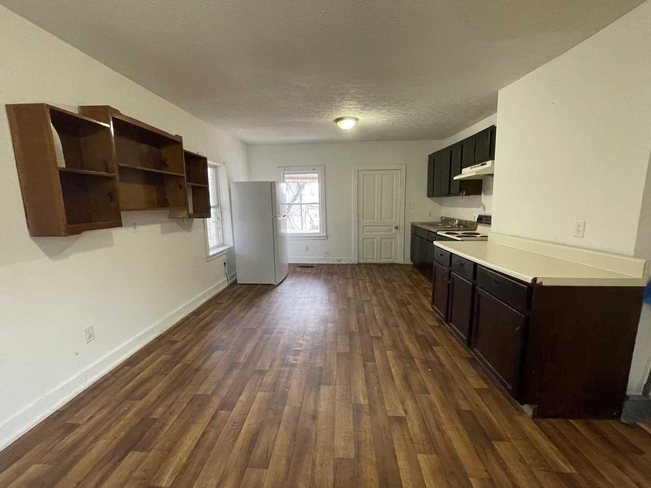 511 Florida Ave #1 - Photo 2 of 6