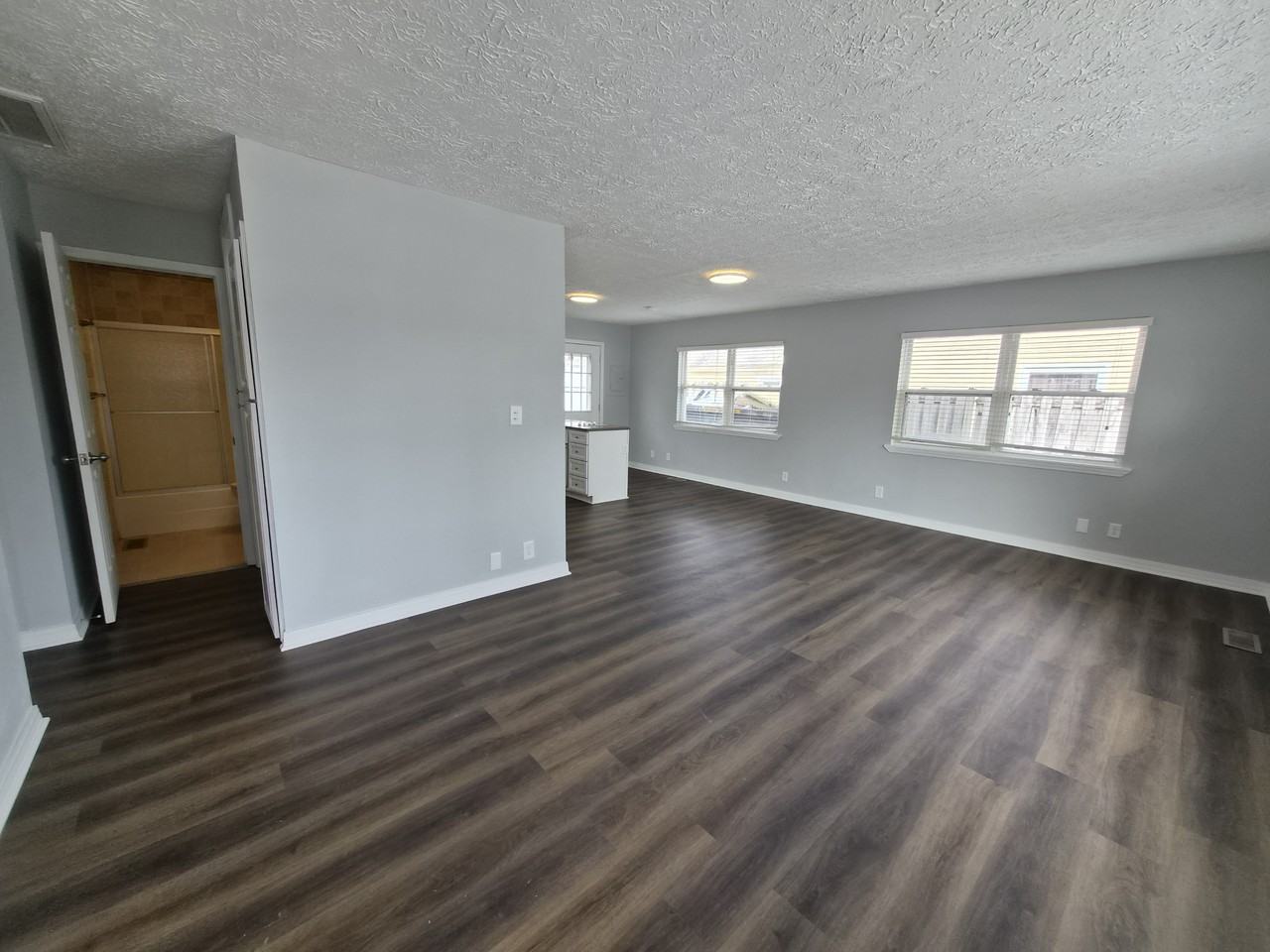 484 Carol Dr #1 - Photo 3 of 26