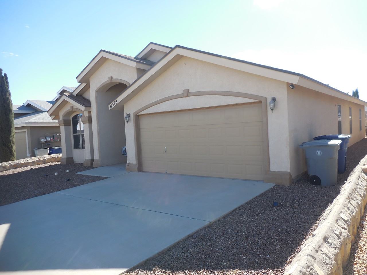 12572 Paseo Lindo Dr #1 - Photo 3 of 39