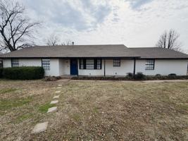 featured image of 1204 Ne 6th St #1