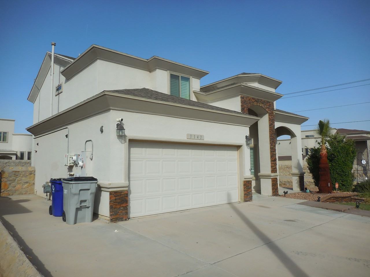 3143 Red Maple Dr #1 - Photo 2 of 36