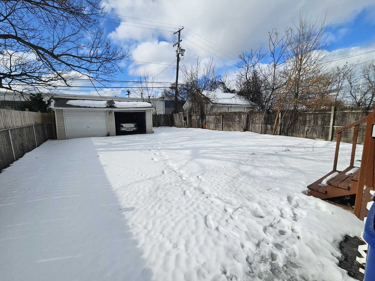 3272 W 116th St - Photo 3 of 15