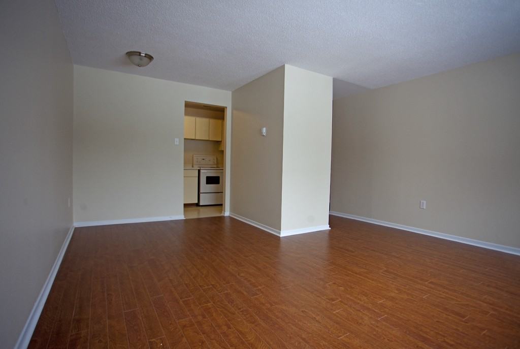 10 Sybyl Crt #19 - Photo 7 of 16