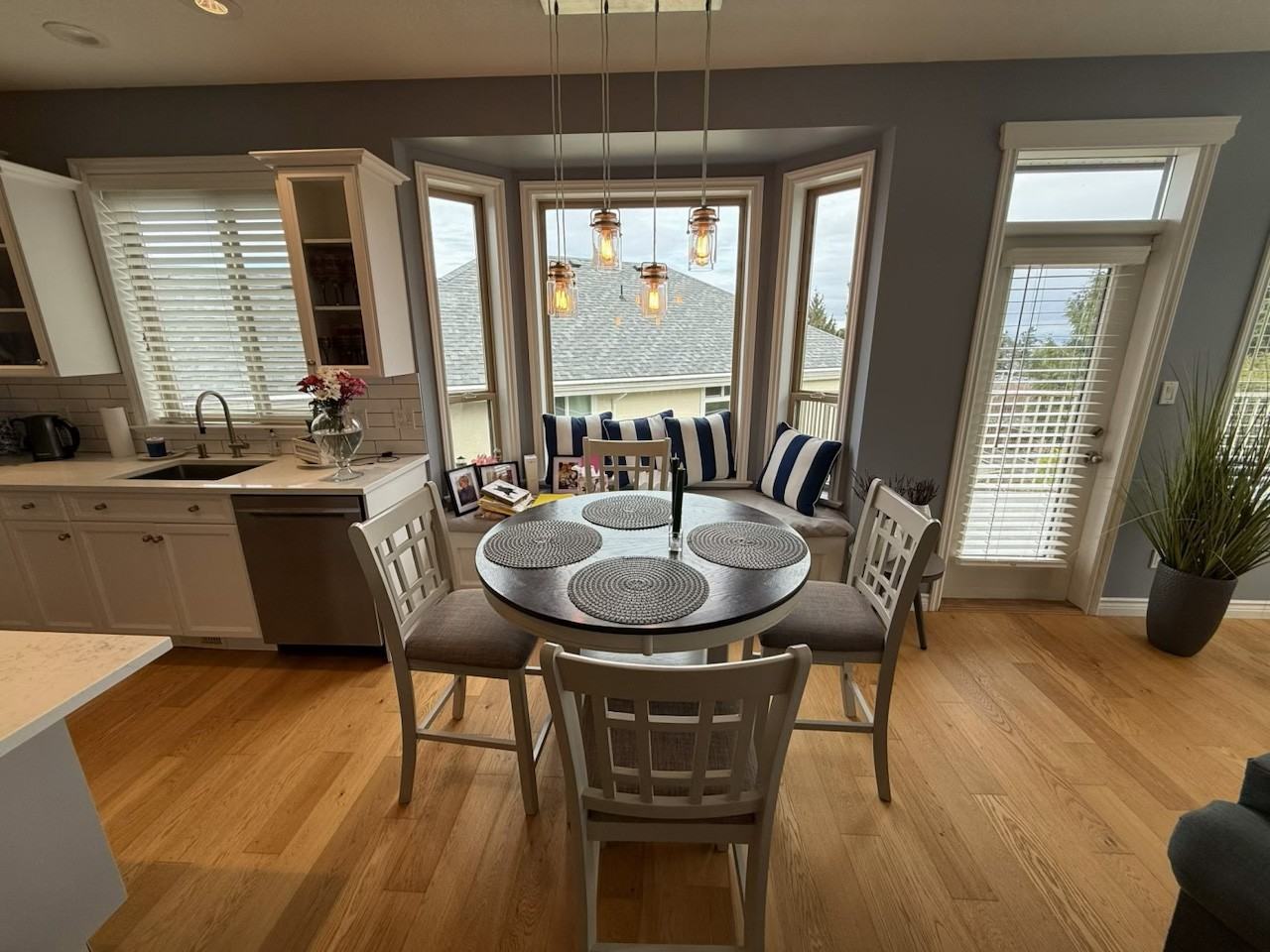 5354 Catalina Dr #1 - Photo 3 of 50