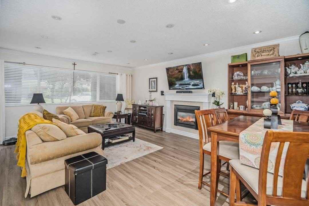 11420 Seabrook Cres - Photo 5 of 16