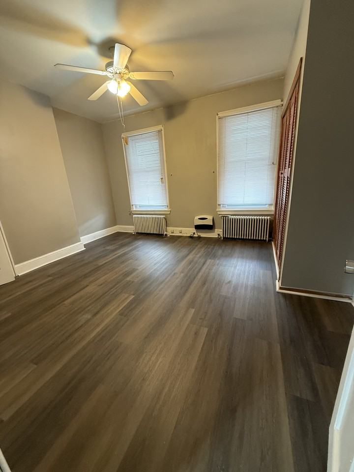 2532 N Lawrence St #1 - Photo 7 of 9