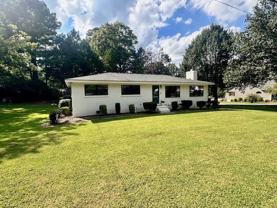 541 N Pine St #1 - Photo 1 of 1