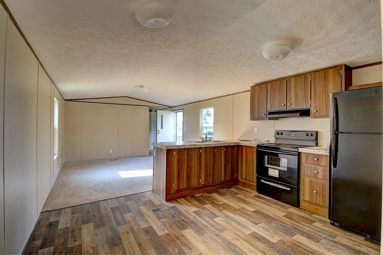 2748 Clineland Rd Trlr 8 #8 - Photo 3 of 15