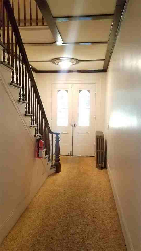 188 N Main St #B - Photo 4 of 38