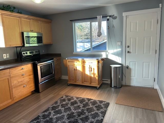 2262 Ashlee Rd Uppr - Photo 2 of 13