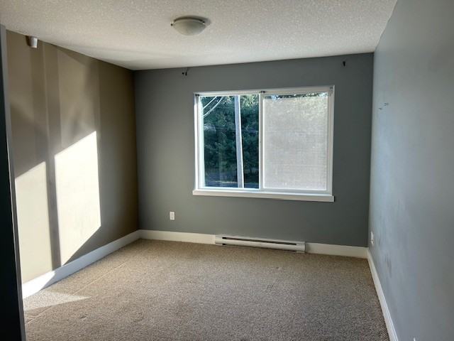 2262 Ashlee Rd Uppr - Photo 3 of 13