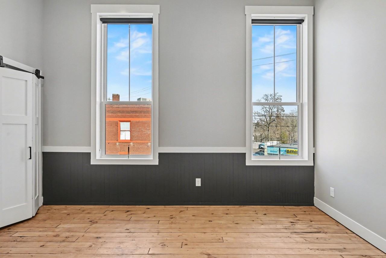 128 Locust St #C - Photo 7 of 17