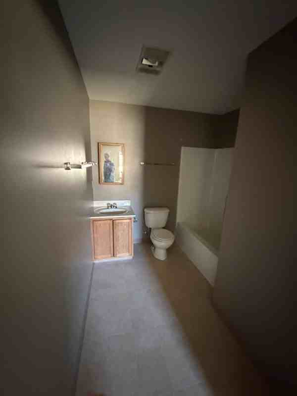 100 Finley Villa Ct Pvt. - 604 #604 - Photo 4 of 8