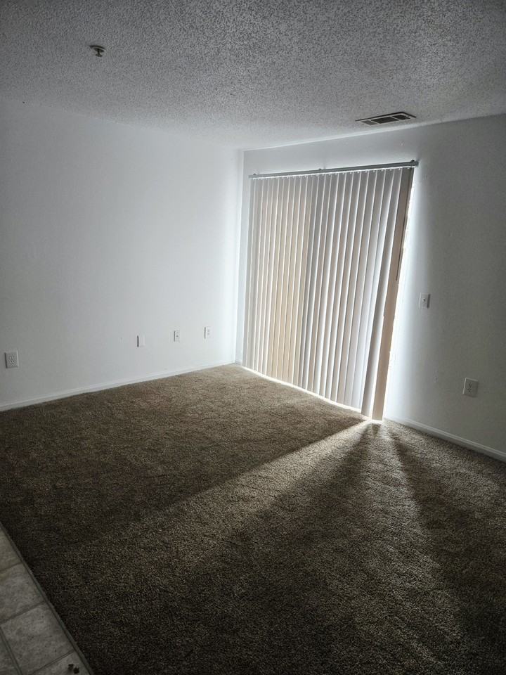 187 Pinnacle RoadApt 104 #187-104 - Photo 3 of 17