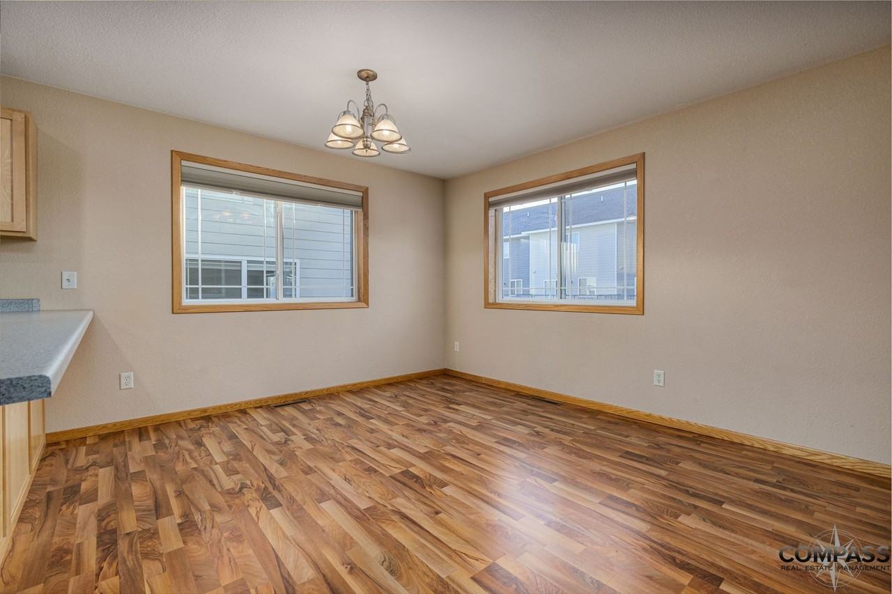 2927 Eldorado Blvd - Photo 3 of 19