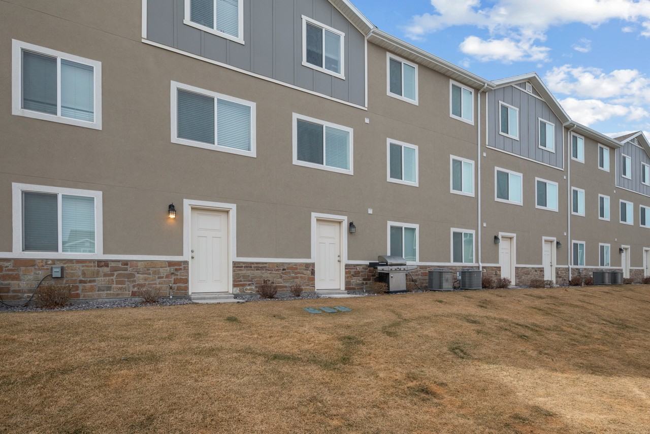 14953 S Lost Miner Ln #14953 - Photo 2 of 18