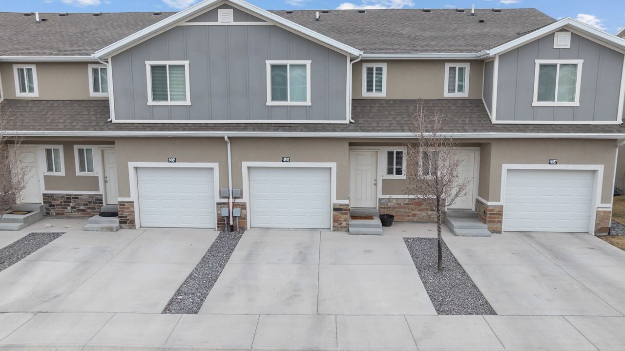 14953 S Lost Miner Ln #14953 - Photo 4 of 18