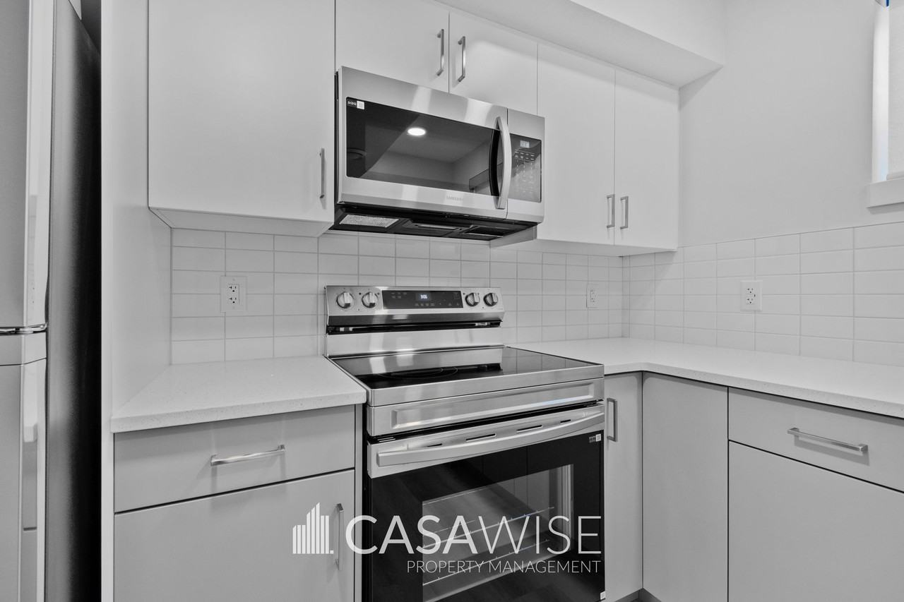 10250B 157 St Nw #BS - Photo 4 of 14